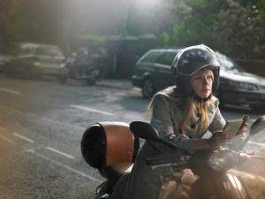 Prix assurance moto jeune conducteur : Quel est le tarif ?