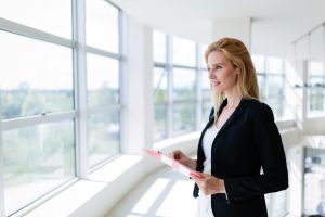 Constructeur, quel intérêt a-t-on à contracter une assurance RC décennale ?
