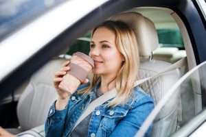 Combien coûte en moyenne une assurance auto pour jeune conducteur ?