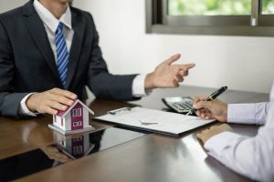 L&rsquo;assurance habitation : 1,7 million de Français pourraient être laissés sans protection